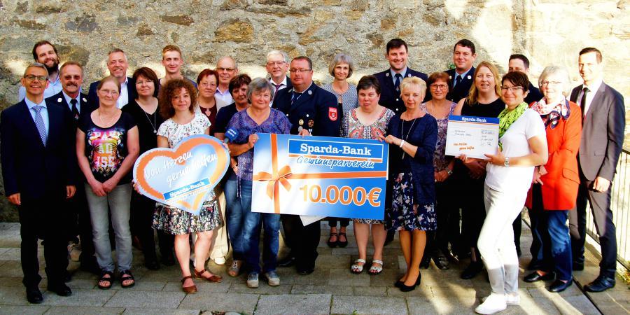 10 000 Fur Ostbayern Sparda Bank Ostbayern Und Unserradio